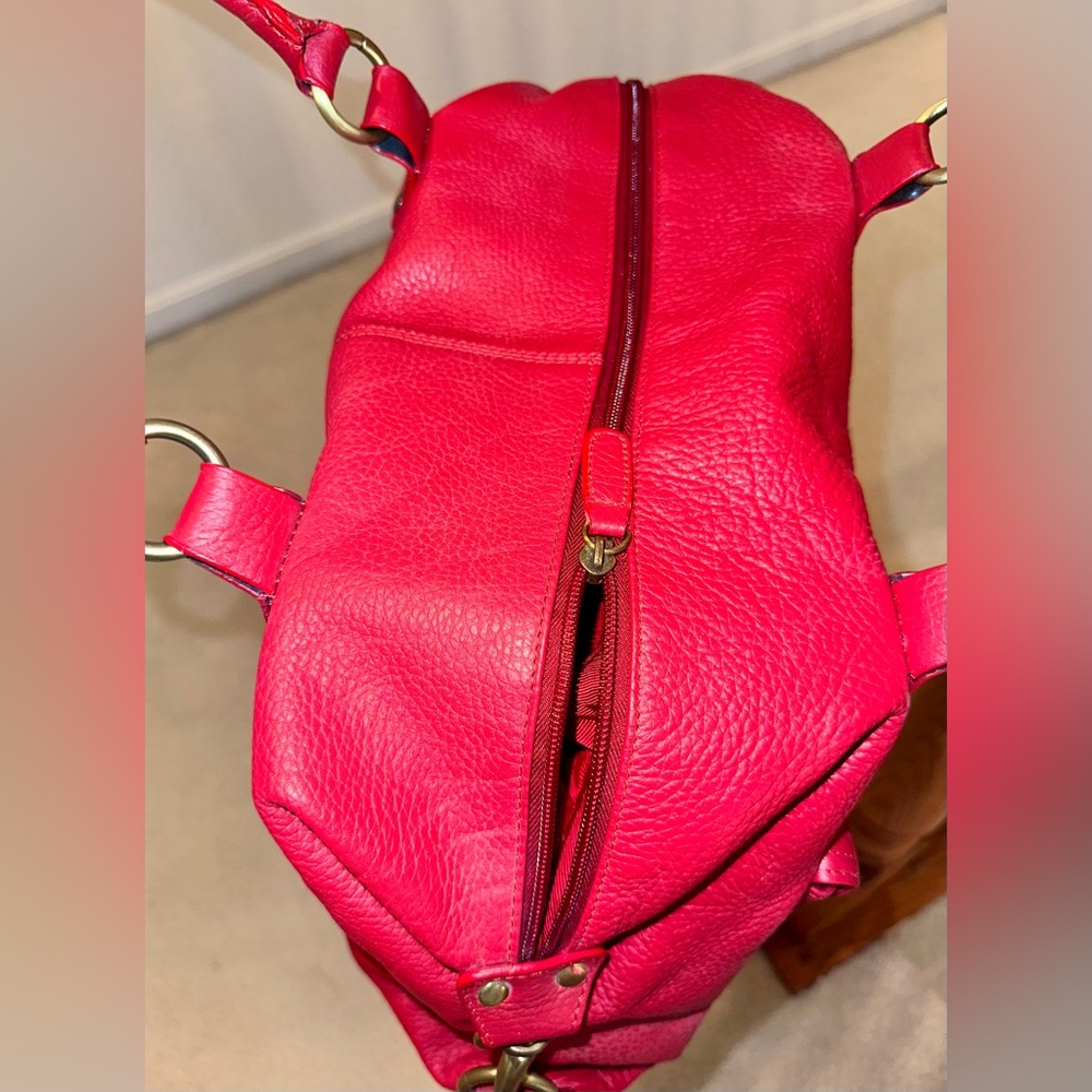 Genuine Italian Red Leather Shoulder Bag with Gold Hardware - Picture 8 of 8
